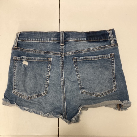 Aeropostale Aero Cheeky Short Women’s Sz. 10 - Picture 2 of 3